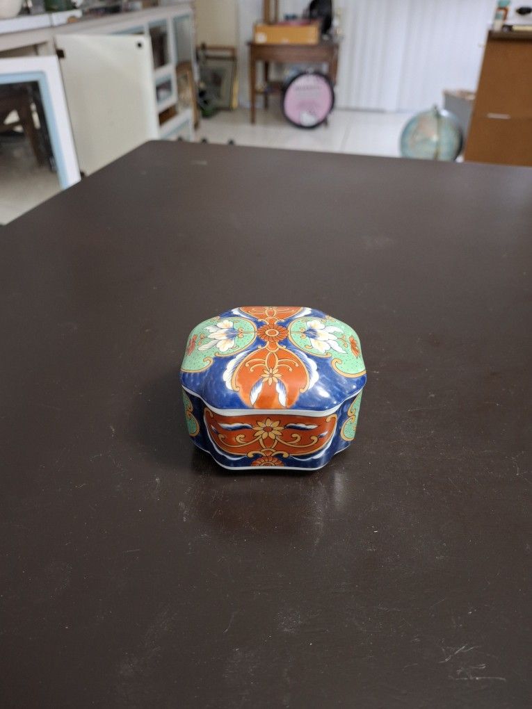 Vintage Takahashi Hand Painted Porcelain Trinket Dish 3" X 3" X 2"H