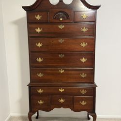 Gorgeous Nathan Hale Solid Cherry Bonnet-Top Highboy (1993) 85.5H x 41.5W x 19.5D