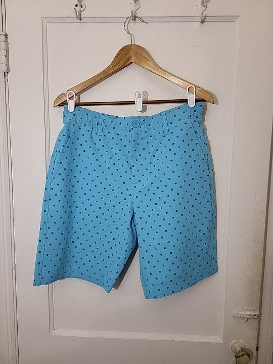 Under Armour "Drive" Golf 8" Golf Shorts Floral Pattern Small 32" Preowned (CD)