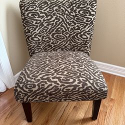Accent Chair 
