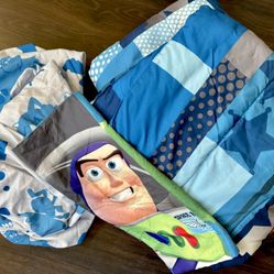 Disney Pixar Full Bedding Set Comforter Sham And Sheets $10 Excellent Condition Smoke/ Pet Free Home 