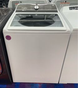 Whirlpool top load washer with agitator