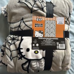 Hello Kitty Halloween Blanket 