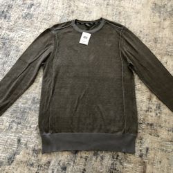 Brand new Guess men’s sweater/shirt