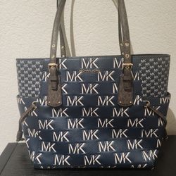 Michael Kors Large Tote