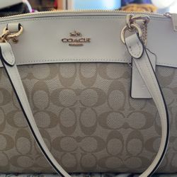 Brand New coach purse 