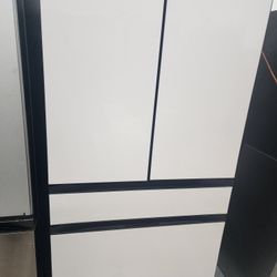 New Bespoke Four-door Refrigerator Samsung