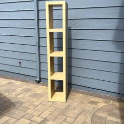 4 Cube Vertical Organizer