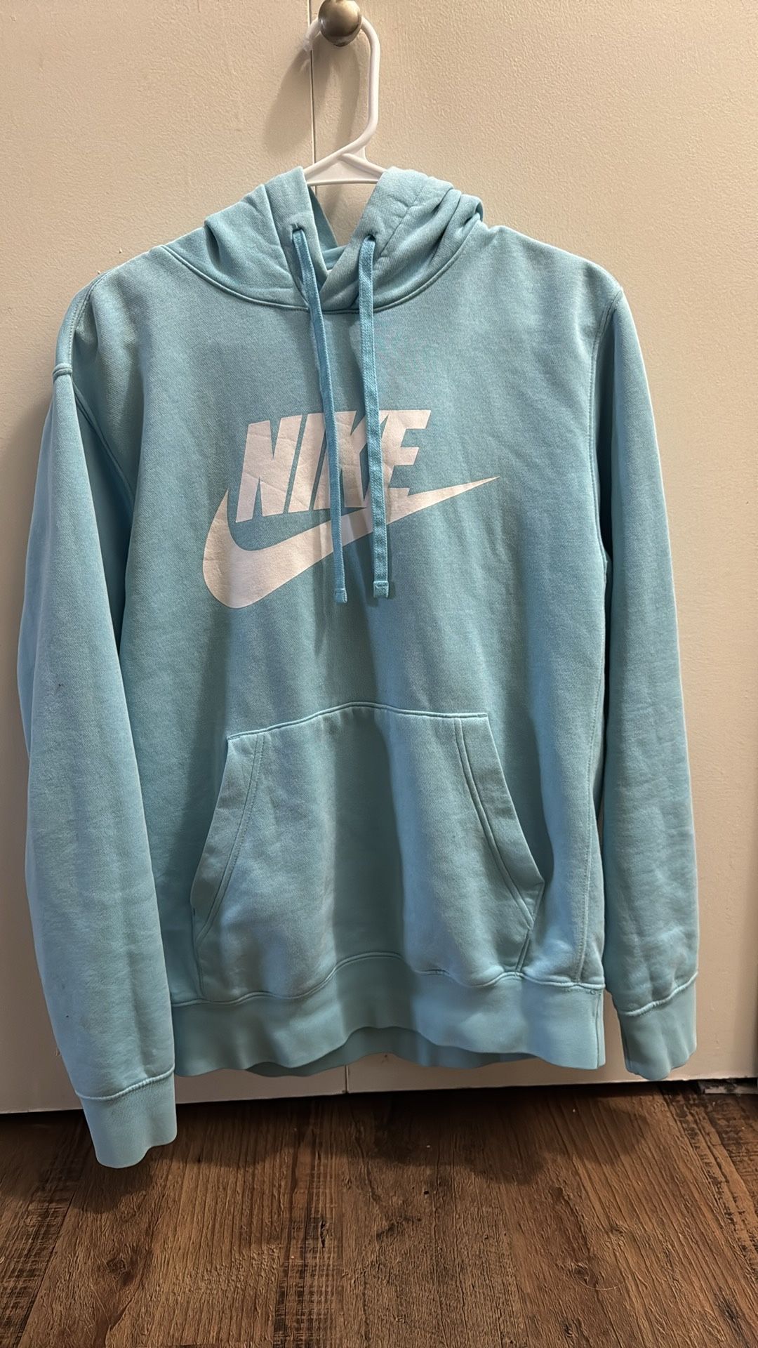Men’s Nike Hoodie Size Small