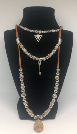 Stone Drop Pendant Necklace