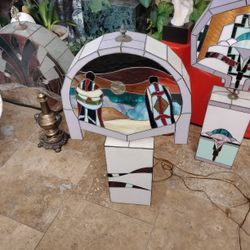 Tiffany Style Indian Stained Glass Lamp Signed 