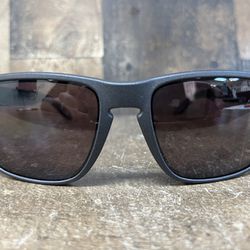 Men’s Oakley Sunglasses 