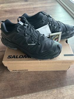 Salomon Trail Shoes 10.5