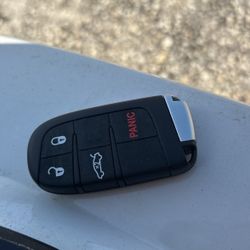 2 2015 Chrysler 200s Key Fab 