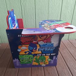 Kids Desk $25 Firm . 