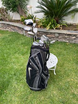 Very Gd. Cond. Starter 15 Golf Club Set W/ Bag