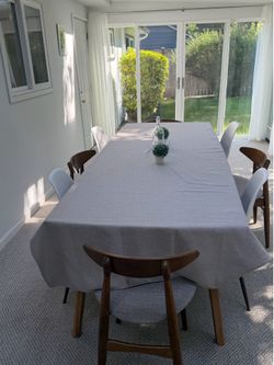 Modern Dining Table with 6 Chairs – 94” x 39” – Excellent Condition