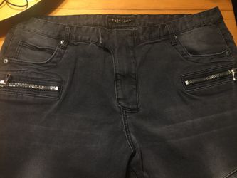 Men’s size 42 jeans