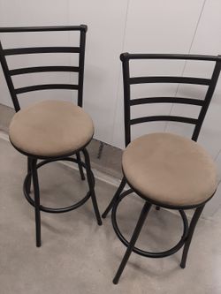 2 Sillas Altas