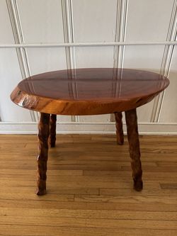 Vintage 1970s Judd Live-Edge Willow Accent Table – Canadian Made