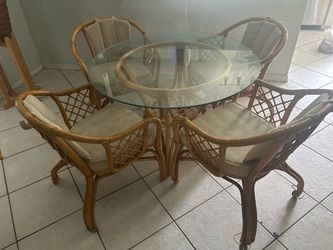Rattan Dining Table Set with 4 Chairs