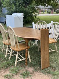 Table , With Leaf And 4 Chairs