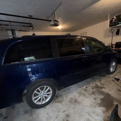 2013 Dodge Grand Caravan
