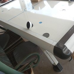 Air Hockey Table 