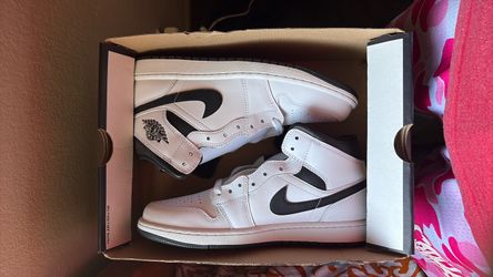 Air Jordan 1 Mid