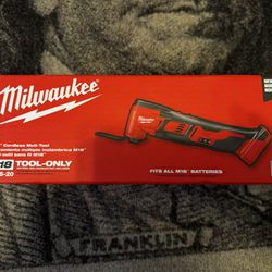 Multi Tool ( Milwaukee)