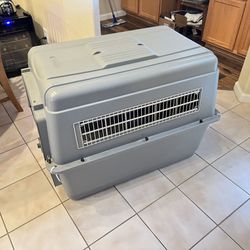 Plastic XXL Dog Kennel- Sky Kennel Ultra 