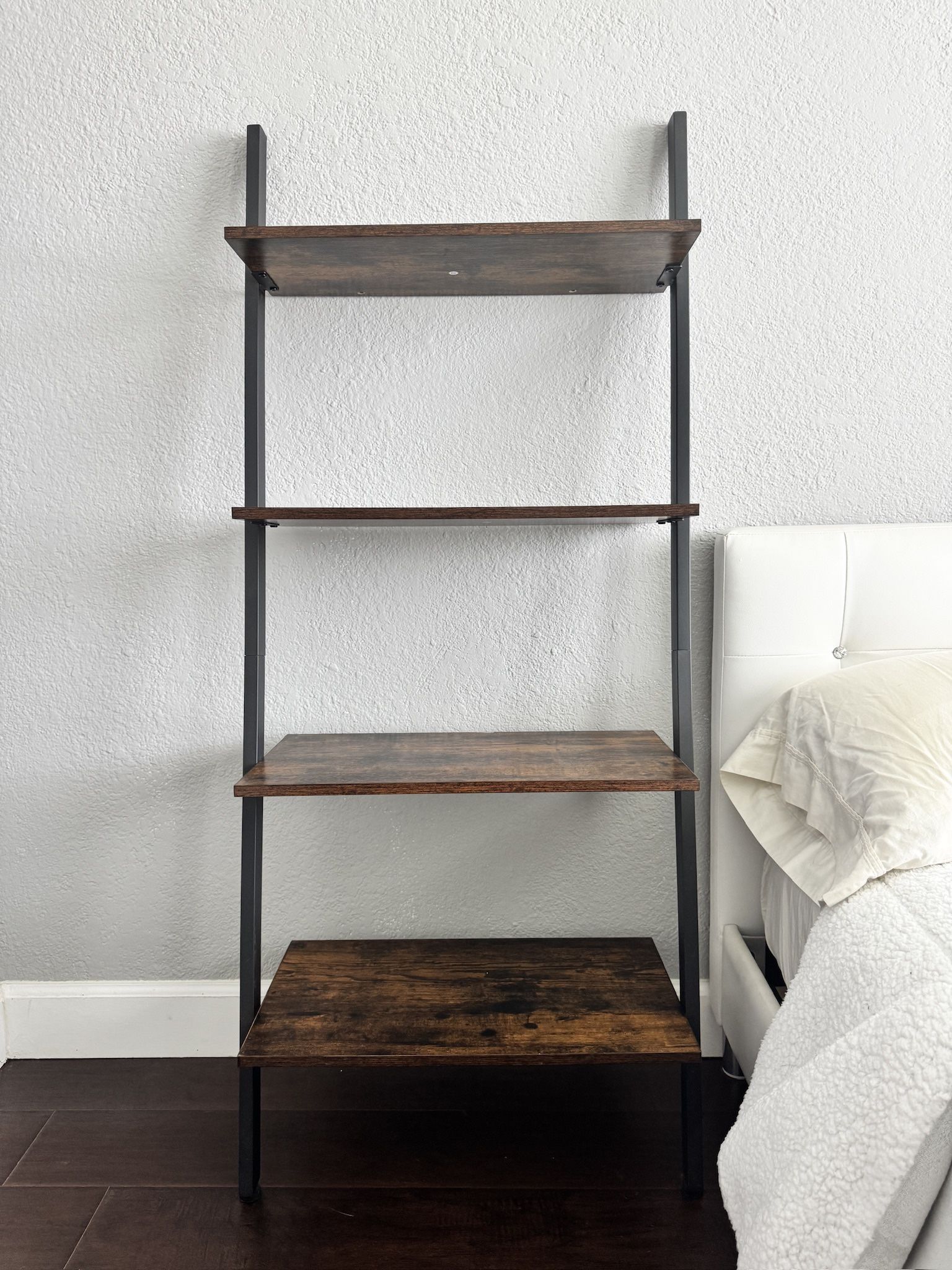 4 Tier Ladder Bookshelf