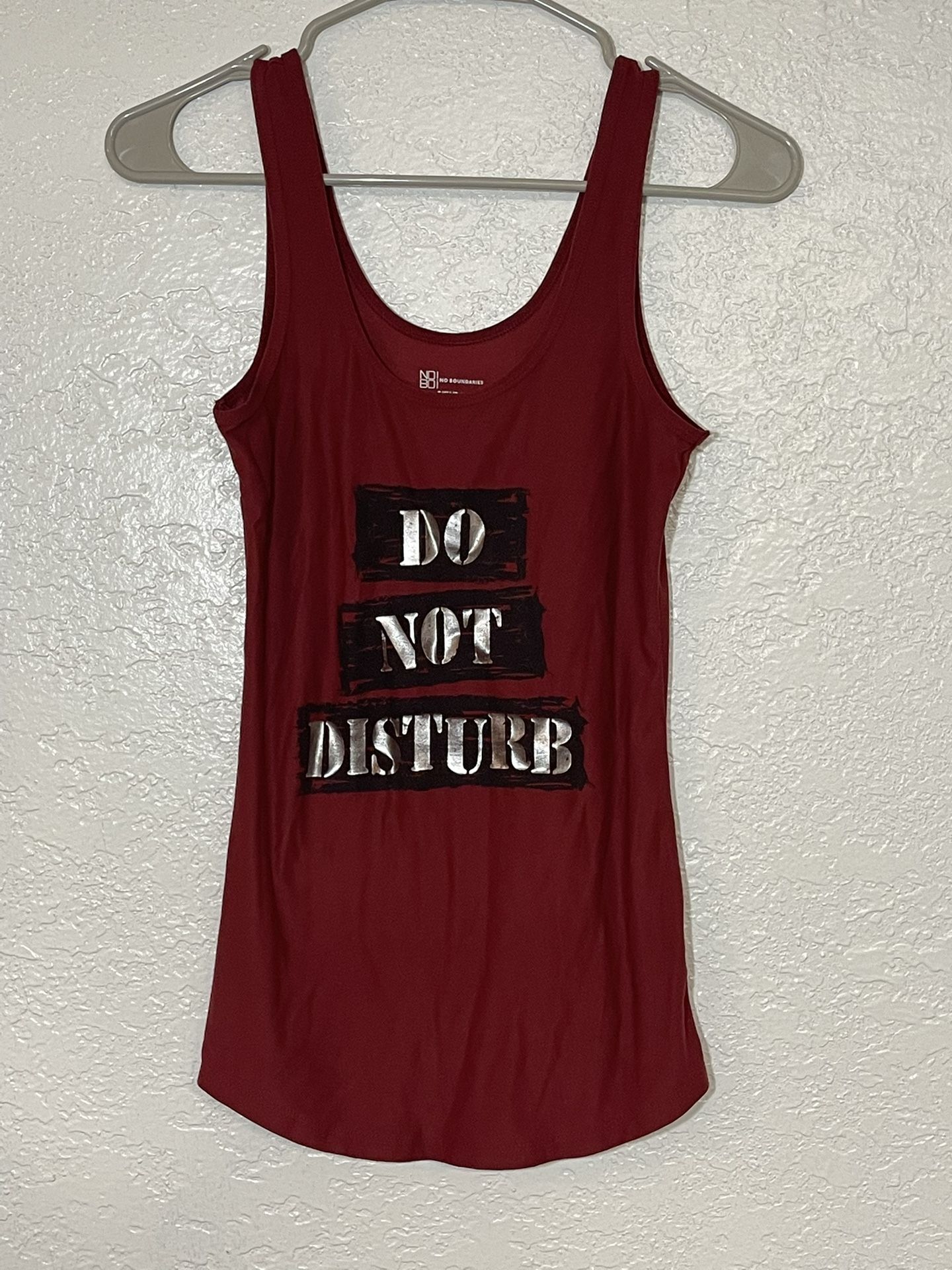 Women’s No Boundaries Burgundy Graphic Print Tank Top