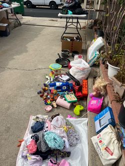 Ropa, zapatos trastes y más