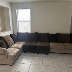 Sectional Couch 
