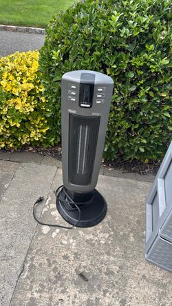 De'Longhi Ceramic Tower Space Heater