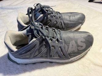Adidas Low-Top Sneakers Gray