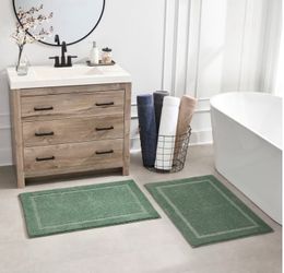 Purely Indulgent Bath Rug 2-Pack Set Green Water 24 x 36 Brand New