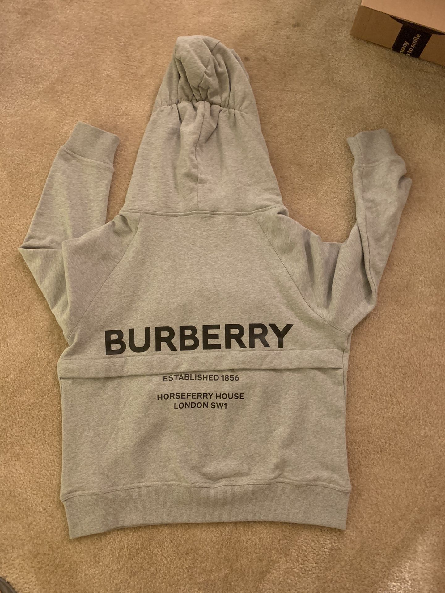 Burberry hoodie size L