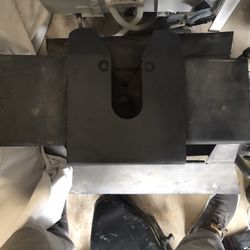 Fifth Wheel , 20,000 lb