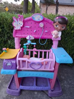 DORA play center baby doll included some accessories