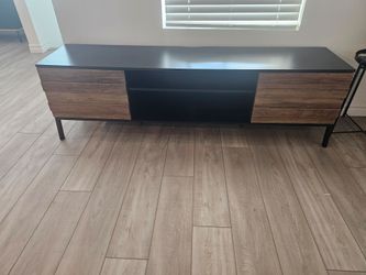 WAMPAT 70" TV Stand / Entertainment Center