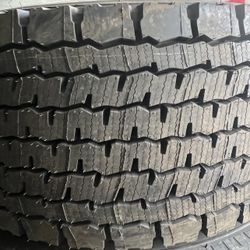 Super Single Tire