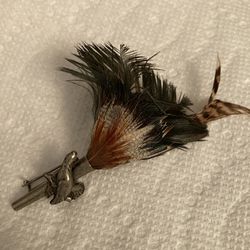 Vintage Feather Hat Pin or Brooch. 