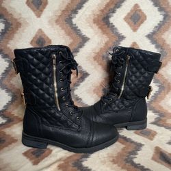 WOMEN'S BLACK LORREENN-HI WOMEN’S QUILTED SIZE 8