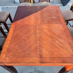 Dining Table + 6 Chairs