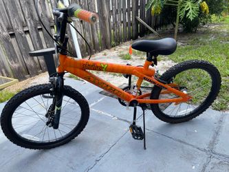 Avigo Striker X 20 inch Boys BMX Bike Good Condition $100 Firm on Price