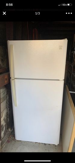 30” white refrigerator and freezer