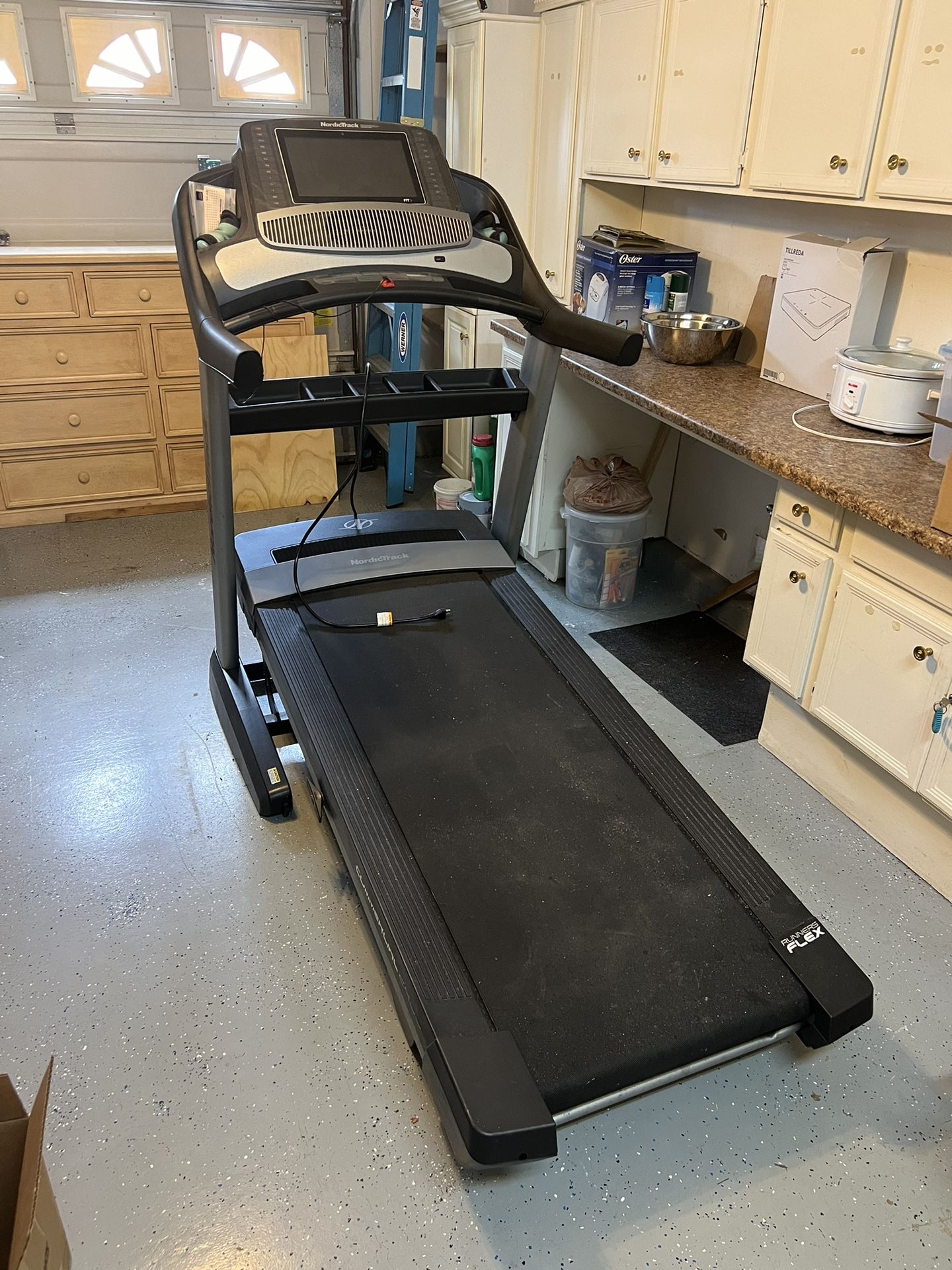 NordicTrack Commercial 2450 Treadmill