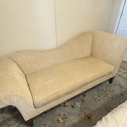 Chaise Lounge 